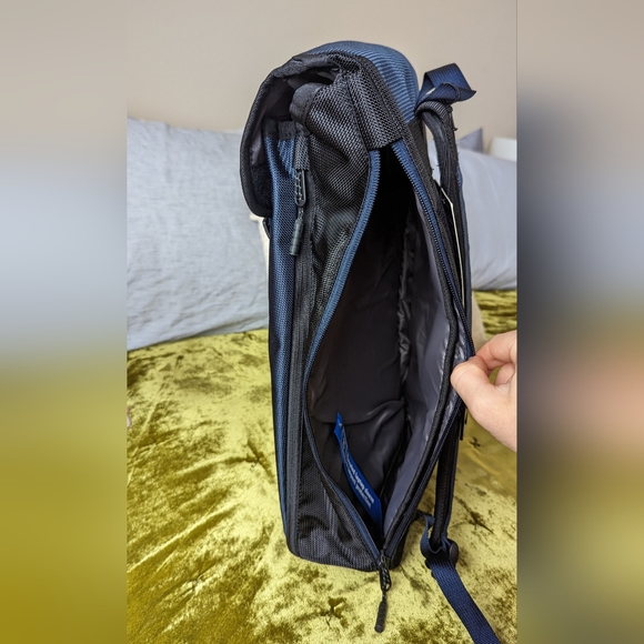Navy Limited Edition Timbuk2 Traveler's Backpack - Picture 13 of 14
